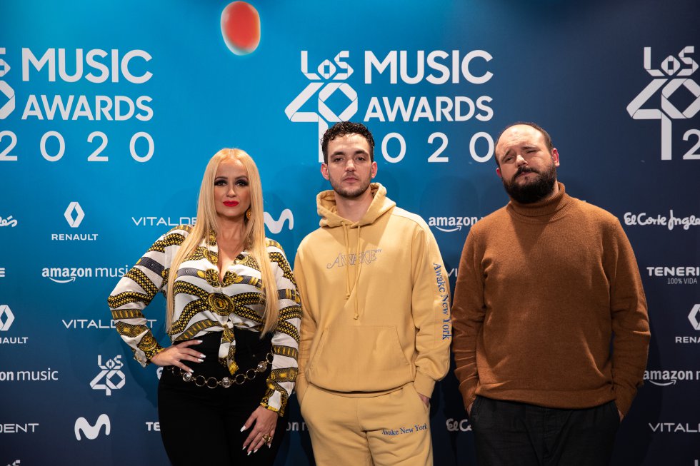C. Tangana junto a La Húngara y El Niño de Elche. C. Tangana junto a La Húngara y El Niño de Elche.