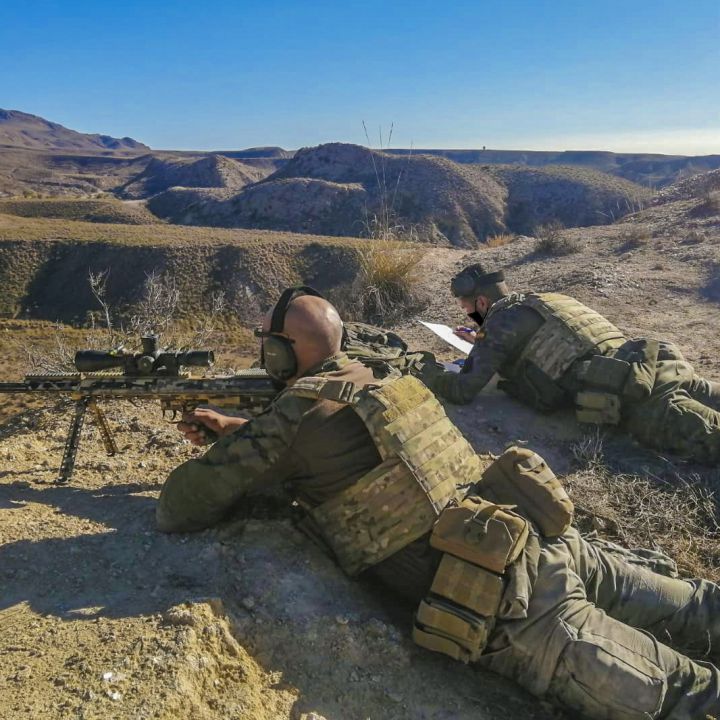 El Ejército borra este tuit porque todo el mundo se estaba fijando en el mismo detalle
