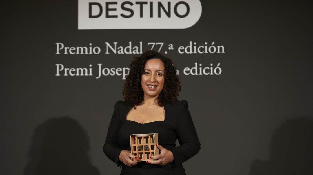 La escritora Najat el Hacmi gana el Premio Nadal 2021 con 'El lunes nos querrán'
