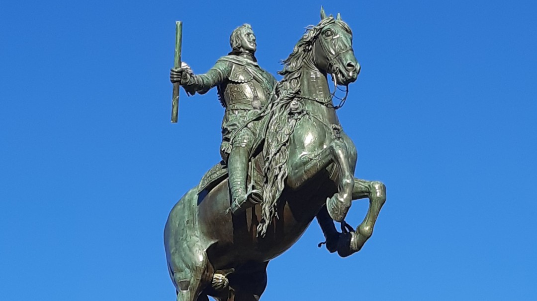 La estatua ecuestre de Felipe IV: el equilibrio perfecto entre el arte y las matemáticas