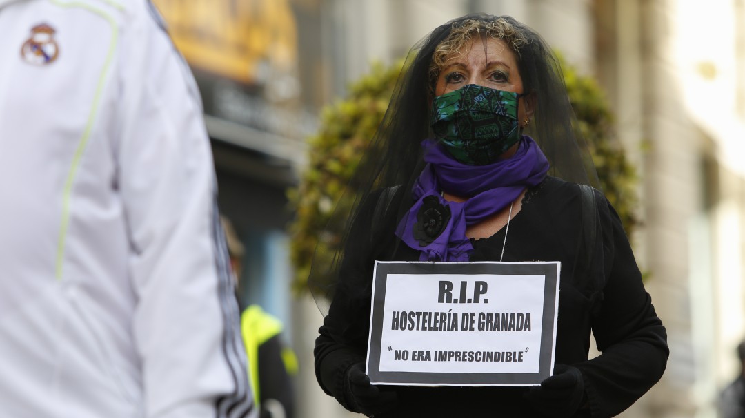 "Ya es demasiado tarde": por qué los hosteleros se sienten incomprendidos, abandonados y brutalmente tristes