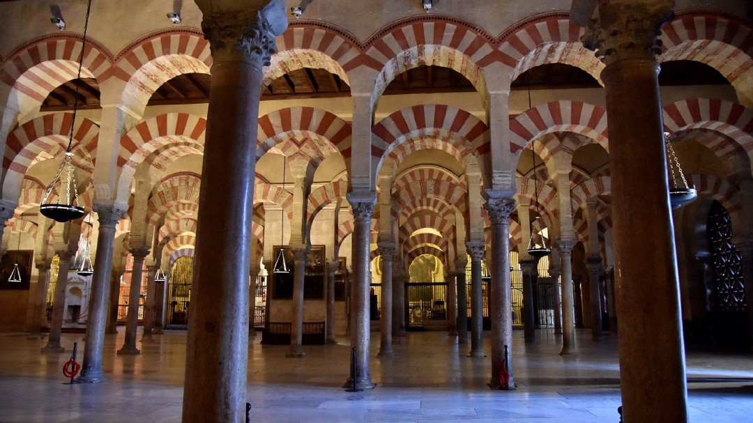 El Gobierno envía al Congreso la lista de propiedades inmatriculadas de la Iglesia durante casi dos décadas