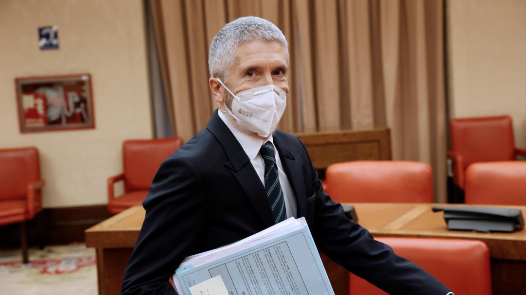 Marlaska denuncia la violencia "injustificable" de las protestas en apoyo a Hasél