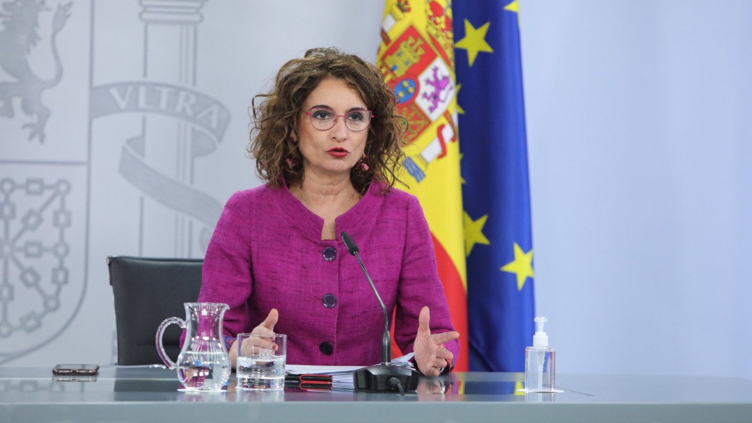 Montero: "Las escenas vandálicas no son reflejo de los jóvenes ni tienen que ver con la libertad de expresión