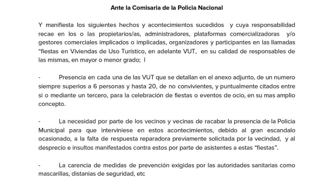 Vecinos del centro denuncian 36 pisos turísticos donde se celebran fiestas ilegales