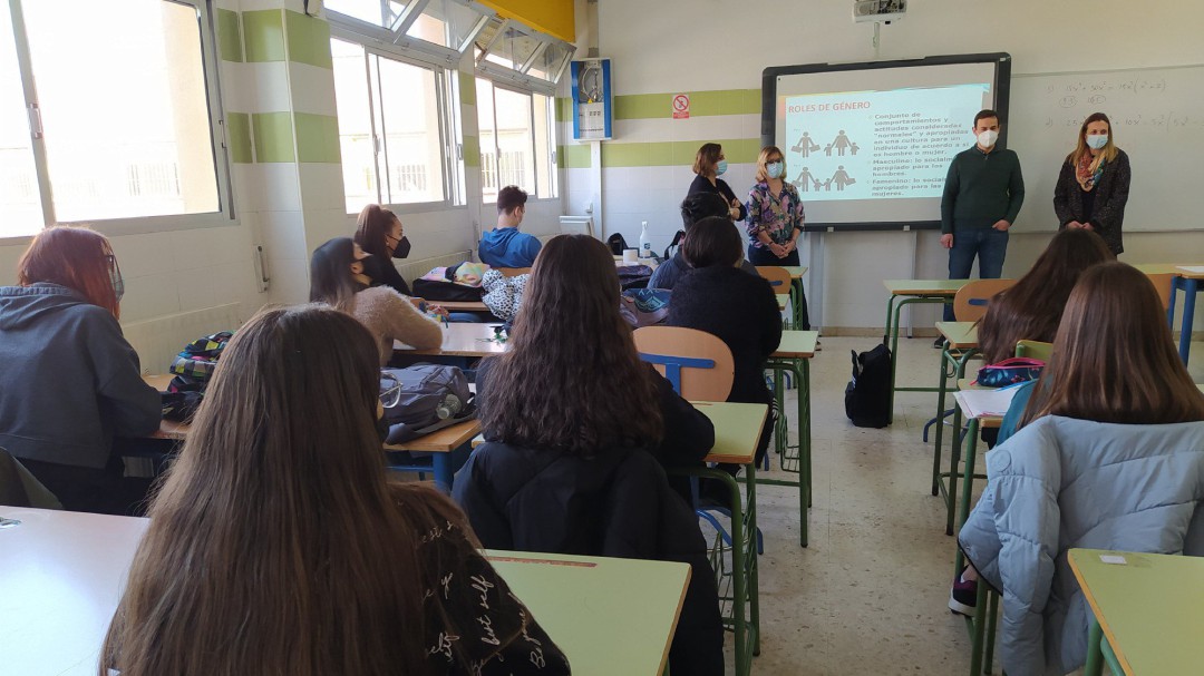 El 84% de las niñas y mujeres de Madrid han sufrido acoso sexual en la calle: cómo luchar contra él