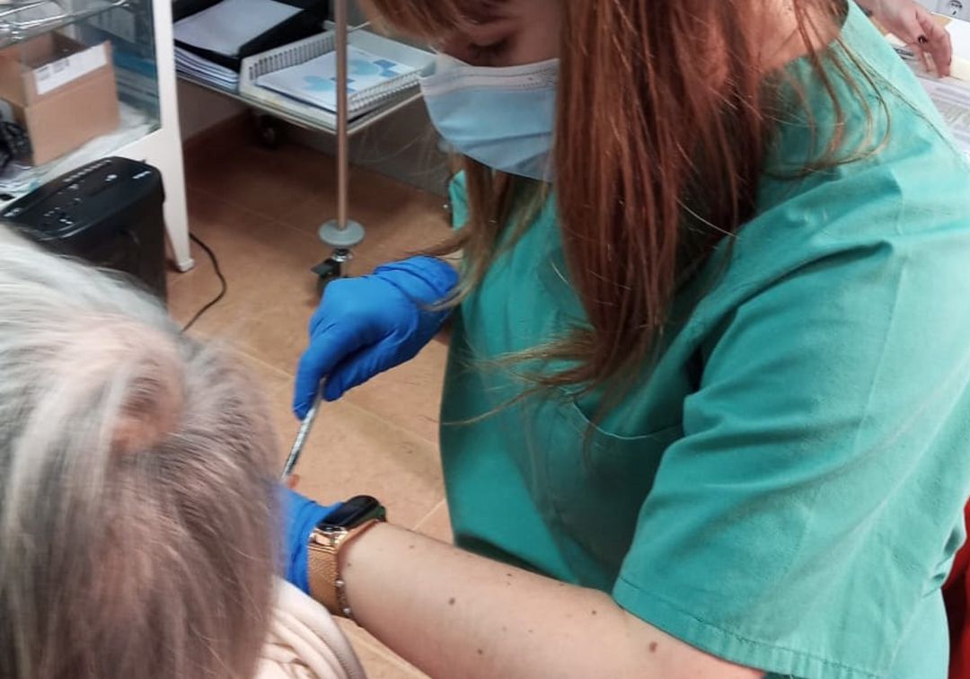 Alejandra, 88 años: "Decía yo... ¡demontres! ¿por qué no vienen ya a vacunarnos?"