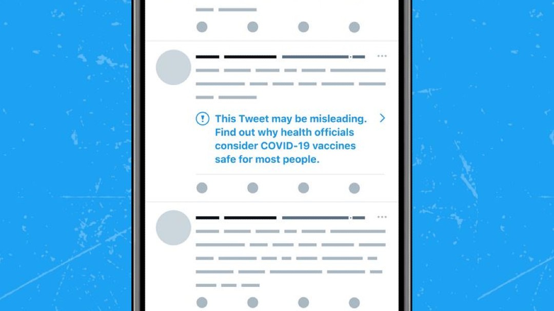 Twitter empieza a etiquetar los tuits con "información engañosa" sobre las vacunas contra el coronavirus