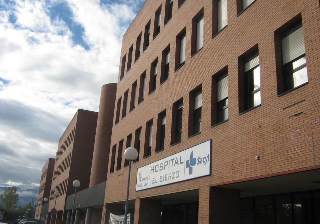 El Hospital del Bierzo ha tramitado ya al millar a punto de cumplirse un año de pandemia