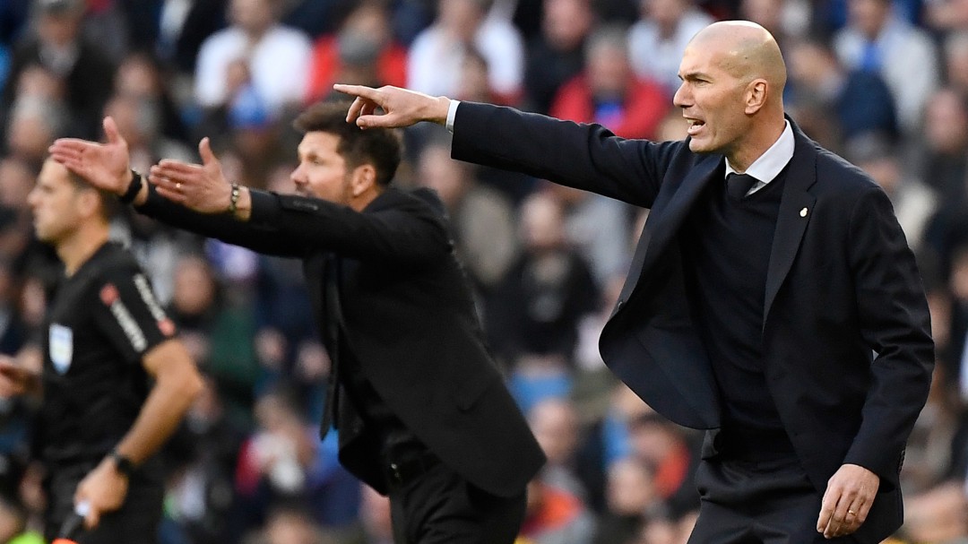 El Real Madrid, obligado a ganar en un derbi madrileño que puede decidir una liga