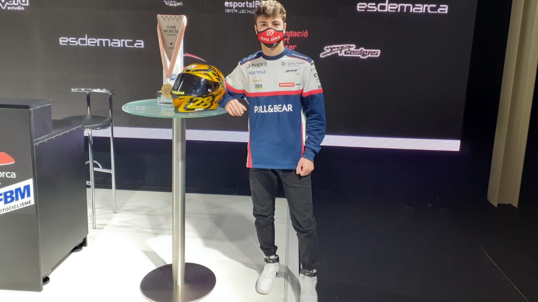 Izan Guevara: "Será un año de aprendizaje donde espero acabar el mayor número de carreras"