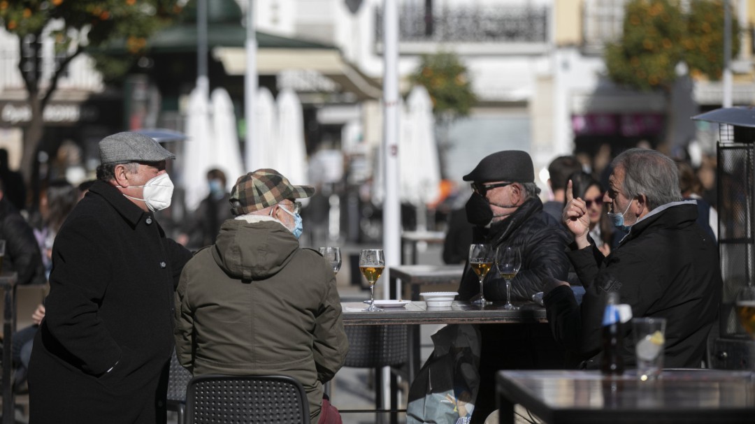 Sanidad y las comunidades acuerdan que haya cierres perimetrales y toque de queda a las 22h en Semana Santa