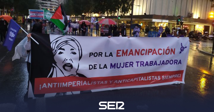 The three demonstrations on March 8 have taken the Gran Vía de Murcia |  Radio Murcia |  Present