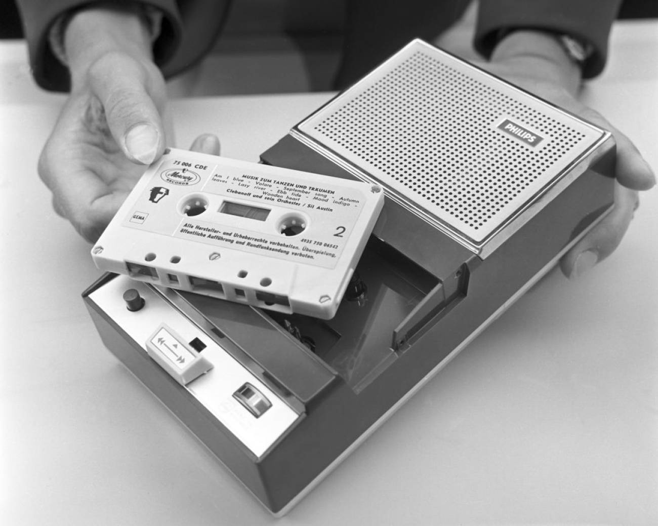 Muere Lou Ottens, el creador de las cintas de 'cassette' Ciencia y