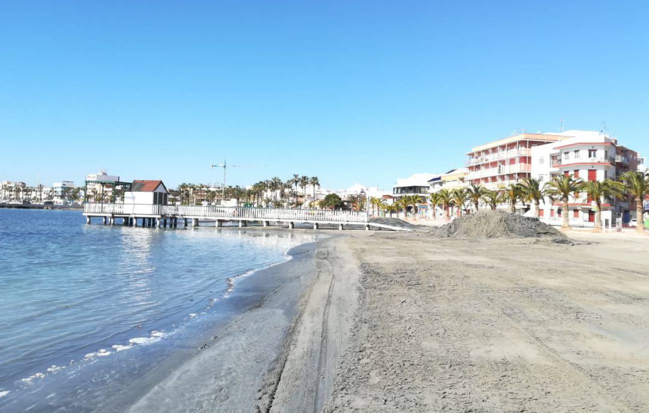 San Pedro del Pinatar regenera sus playas del Mar Menor para recuperar San Pedro del Pinatar regenera sus playas del Mar Menor para recuperar