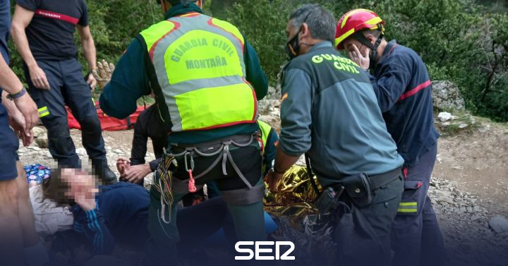 The Civil Guard rescued an injured hiker by helicopter in Santiago Pontones |  Radio Jaén