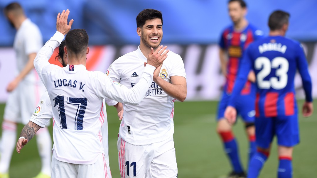 Asensio y Benzema retienen al Real Madrid en el pulso por LaLiga antes del 'Clásico'