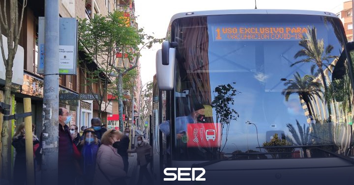 Check here the free buses and their frequencies to get to the vaccination centers |  Radio Alicante |  Present