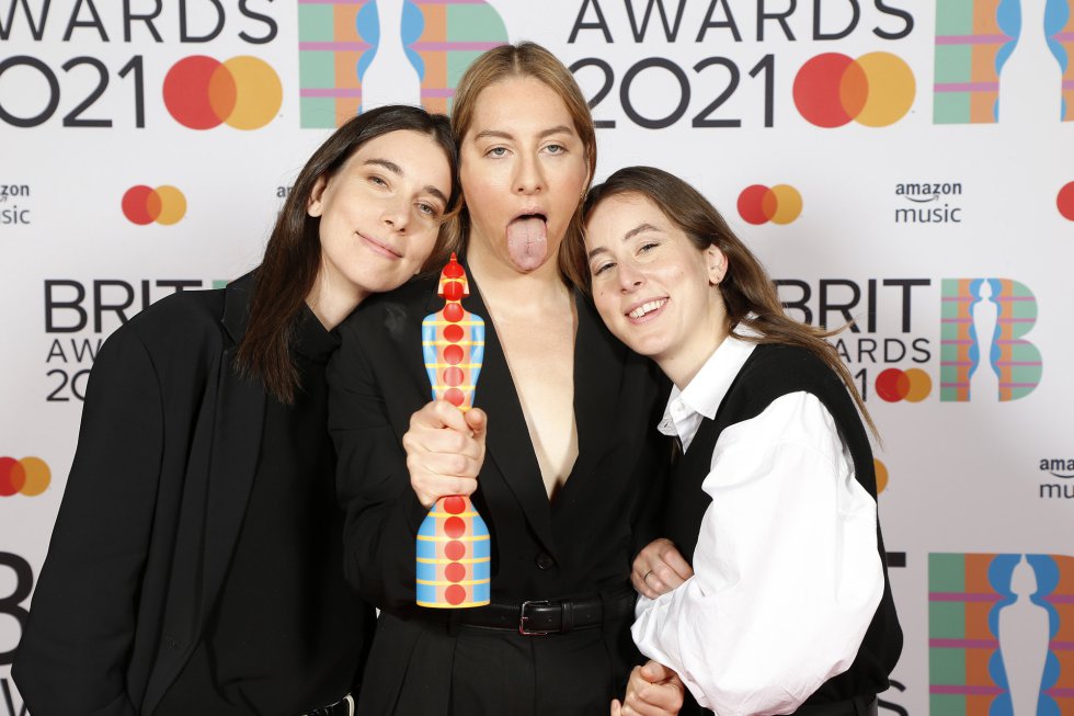 Danielle Haim, Este Haim y Alana Haim. Danielle Haim, Este Haim y Alana Haim.