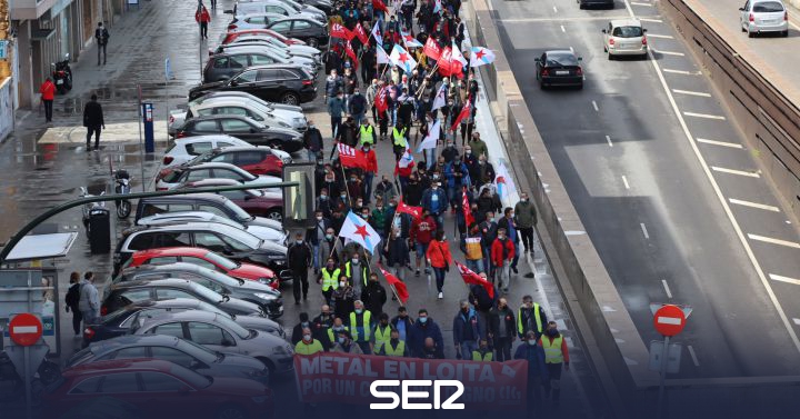 Vigo Metal Strike: Hundreds of people gather to defend metal in Vigo |  Radio Vigo