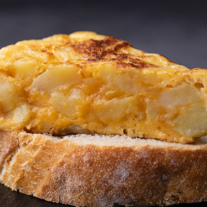 Las cinco claves para hacer la tortilla de patata perfecta, según el chef David De Jorge