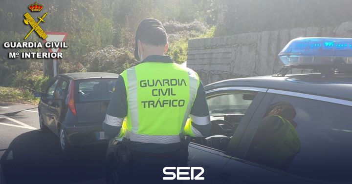 A neighbor of Barro, accused of skipping a traffic control and trying to run over an agent |  Radio Pontevedra