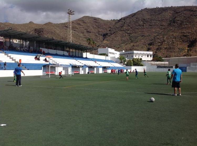 Aplazado todo el fútbol base de Tenerife - Radio Club Tenerife - Actualidad - Cadena SER