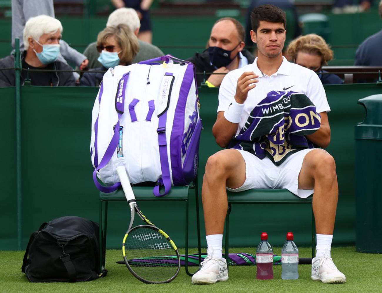 Carlos Alcaraz cae ante Medvedev en la segunda ronda de Wimbledon