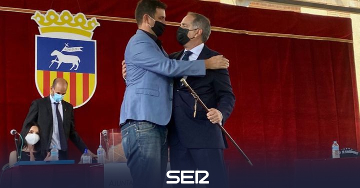 Santiago Román (C’s) is already mayor of Sant Joan d’Alacant |  Radio Alicante |  Present