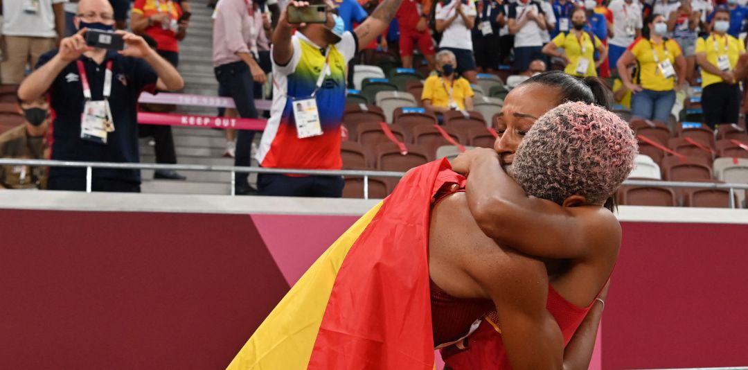 Ana Peleteiro y Yulimar Rojas, tras la histórica final de triple salto de los Juegos Olímpicos de Tokio