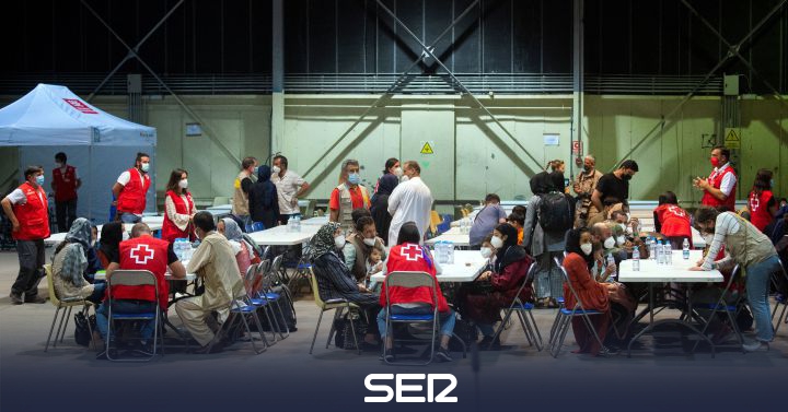 Charles Michel y Ursula Von der Leyen visitan este sábado el campamento de refugiados afganos en Torrejón - Vimarsana News