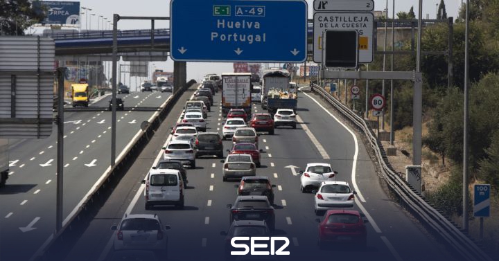 The main Spanish roads suffer retentions this Saturday in the ‘Operation Return’ of holidays |  Society