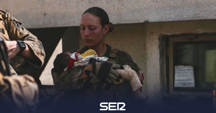 De salvar vidas a perder la suya: la conmovedora publicación de una sargento víctima del atentado de Kabul - Vimarsana News