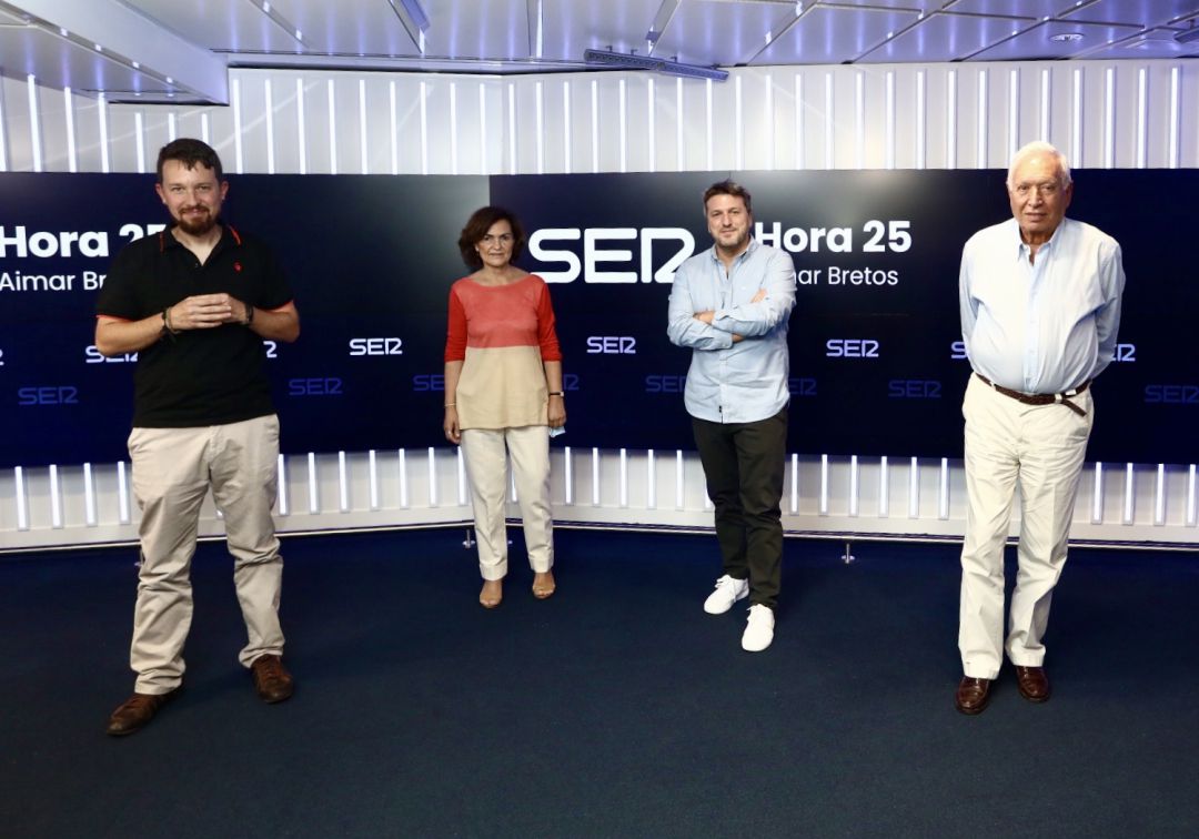 Pablo Iglesias, Carmen Calvo y José Manuel García-Margallo inauguran 'El Ágora de Hora 25'