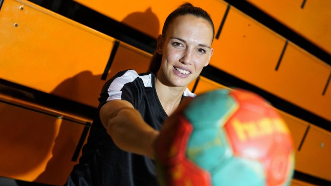 "Es chocante ver a una mujer en un equipo masculino pero mis compañeros me han tratado como a uno más"