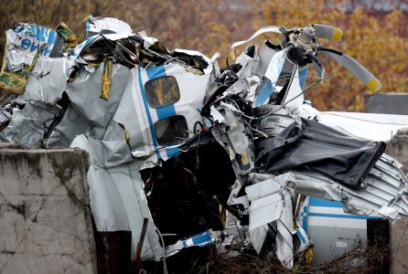 Imagen del avión tras el accidente.