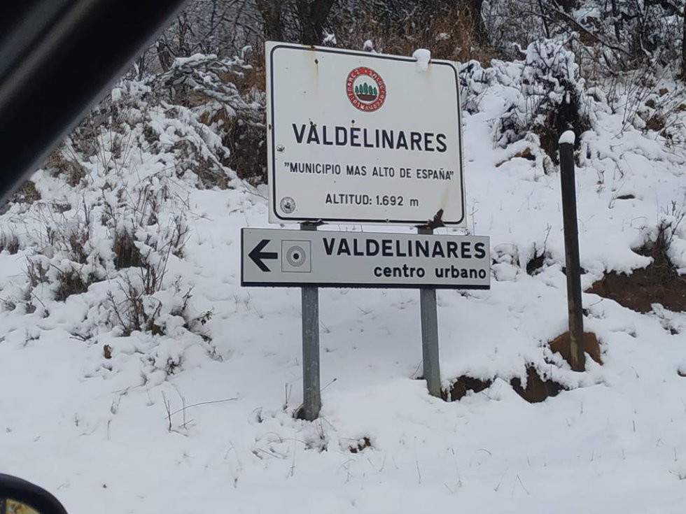 Importante nevada en Valdelinares (Teruel), el municipio más lato de España. Importante nevada en Valdelinares (Teruel), el municipio más lato de España.