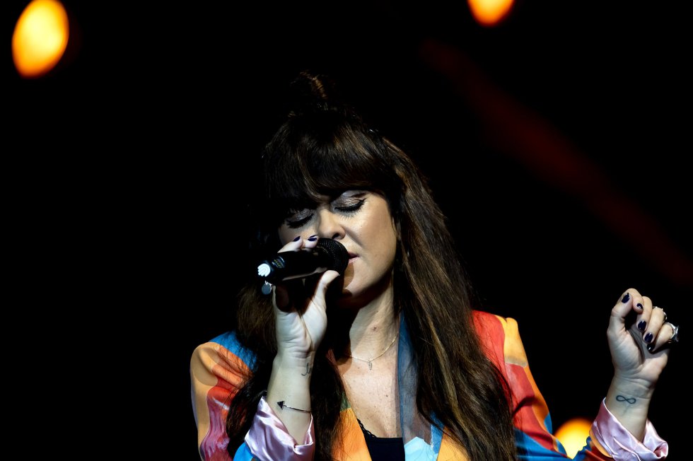 Vanesa Martín, durante la gala de los Premios Dial en Tenerife. Vanesa Martín, durante la gala de los Premios Dial en Tenerife.