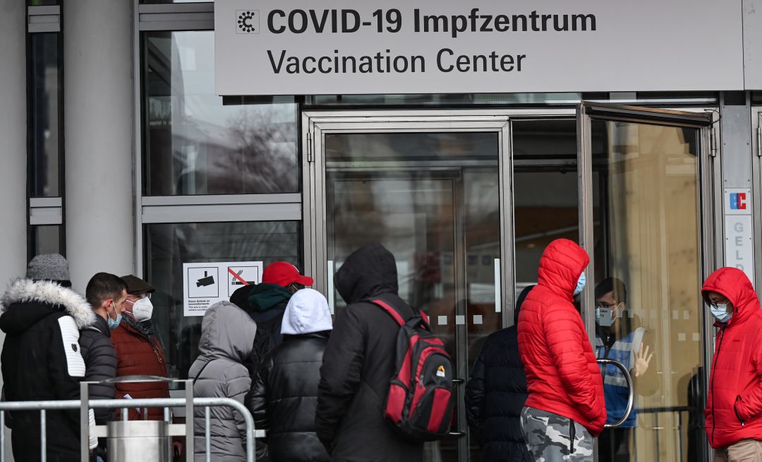 Un centro de vacunación contra la COVID-19 en Alemania.