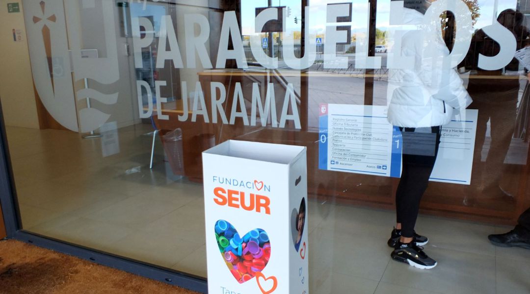 Parcuellos de Jarama se une a la campaña de Fundación Seur para contribuir a la recogida solidaria de tapones de plástico