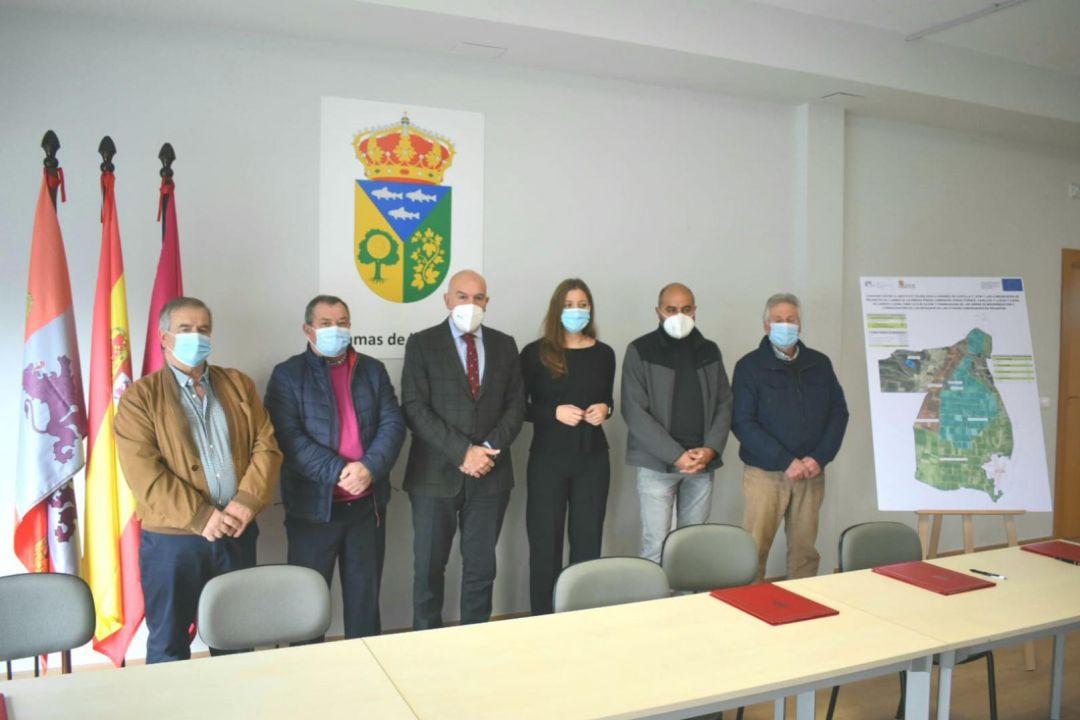 Jesús Julio Carnero ha firmado hoy en Llamas de la Ribera un convenio de modernización de regadíos 