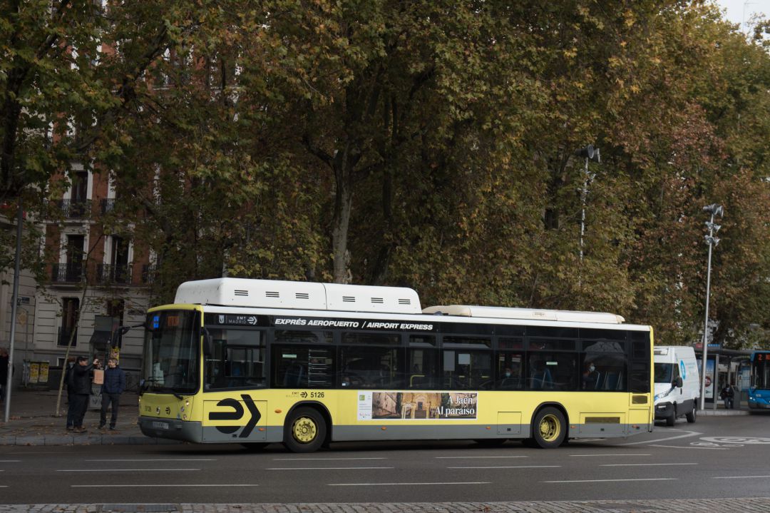 Autobuses de Madrid y Barcelona lucen la imagen de 'Jaén, Paraíso Interior'