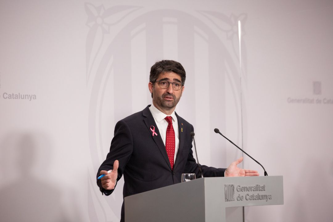 Archivo - El vicepresidente de la Generalitat, Jordi Puigneró, comparece en rueda de prensa, tras el Consell Executiu, en la Generalitat de Cataluña, a 19 de octubre de 2021.
