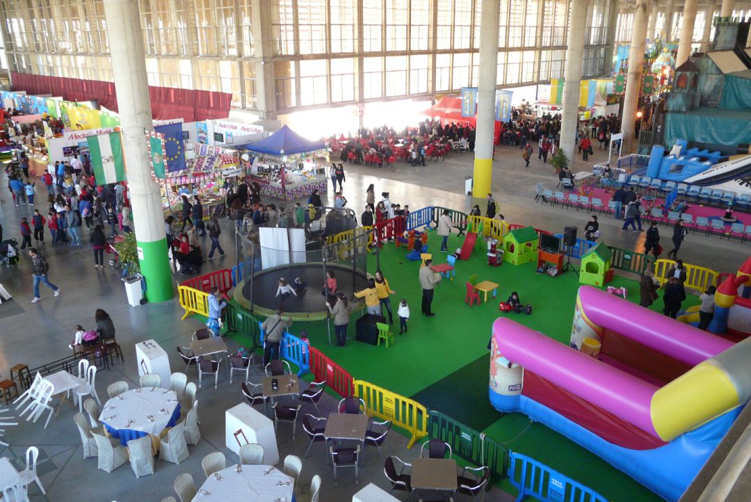 Interior de Ifeca durante la edición de 2019 de Juvelandia