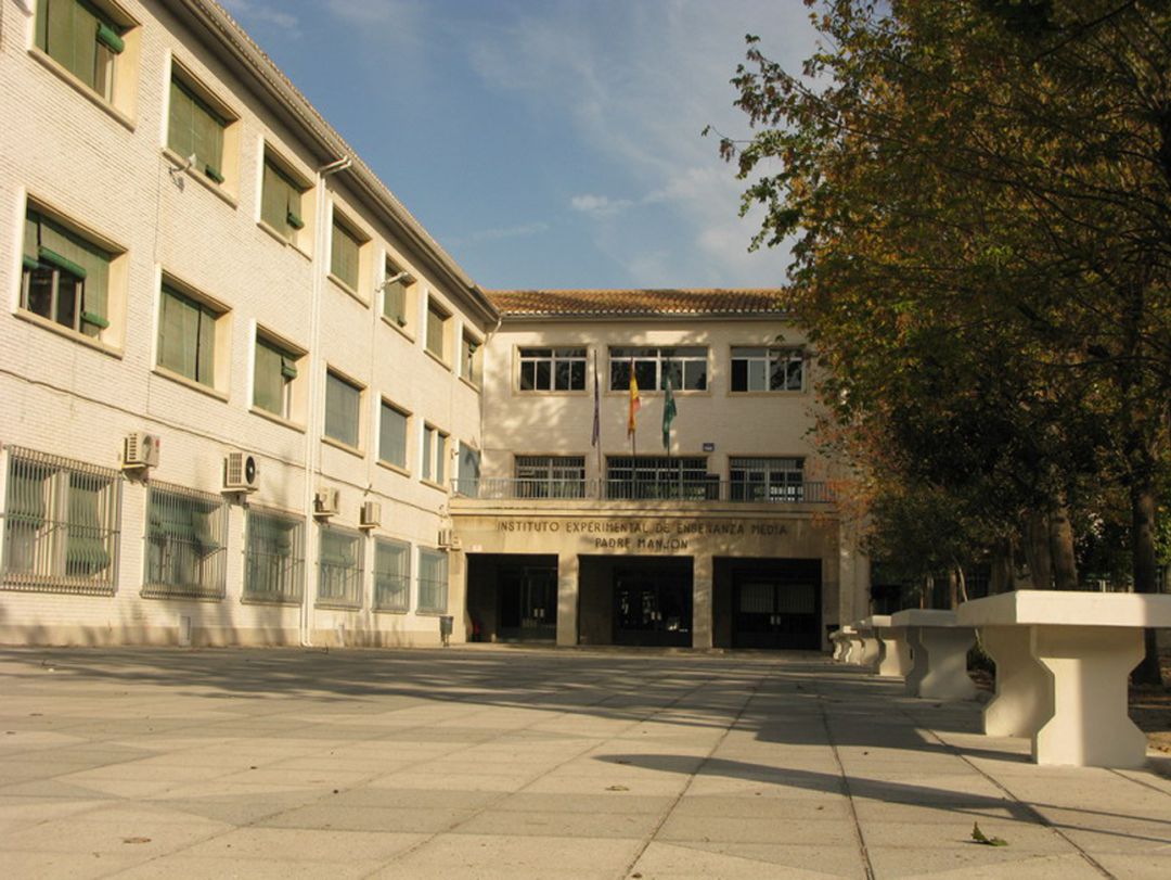 Imagen de archivo de un instituto de enseñanza secundaria de Granada