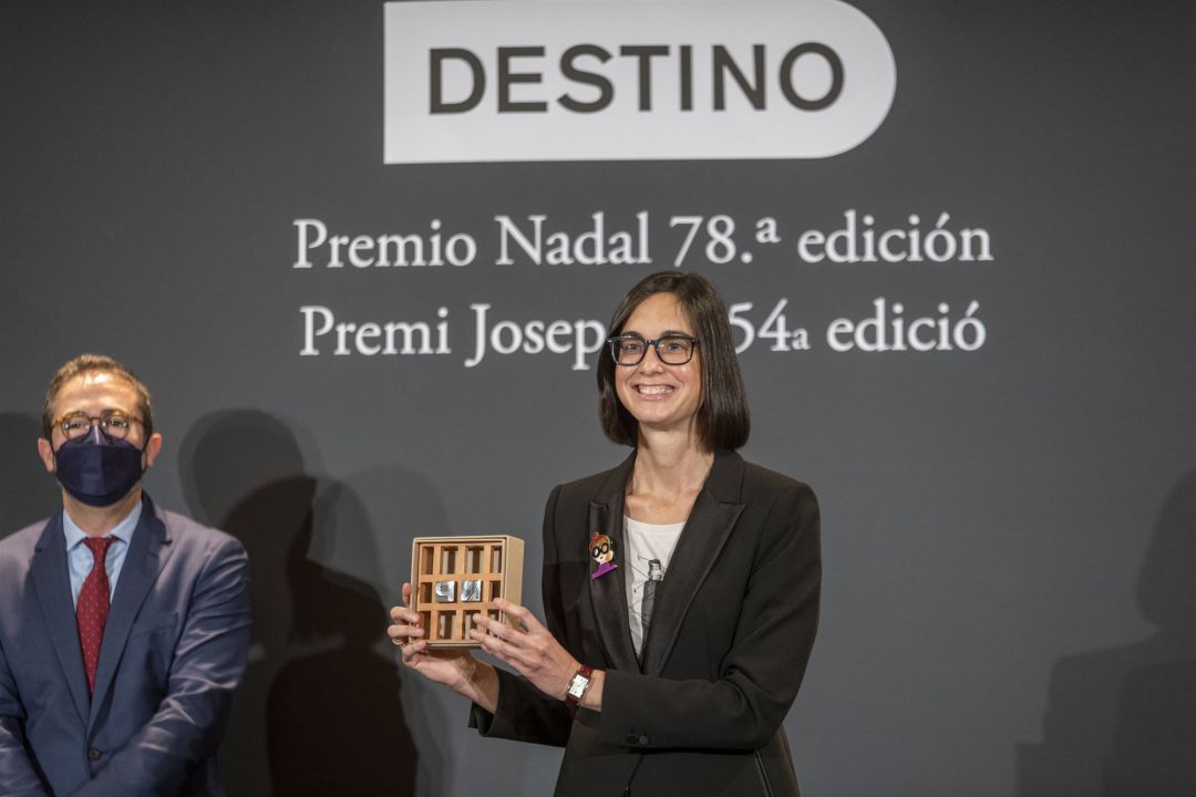La periodista Inés Martín Rodrigo gana el Premio Nadal con 'Las formas del querer'.