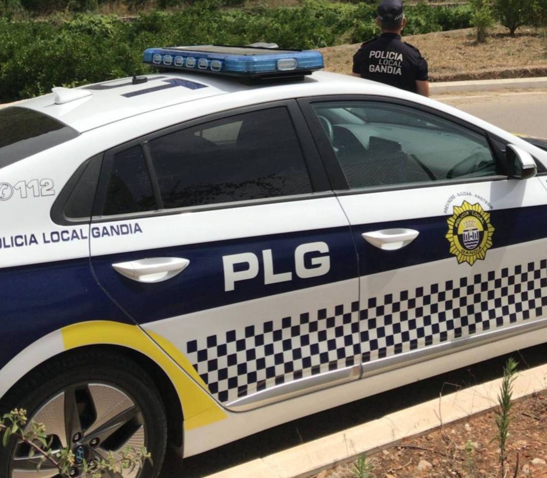 Coche de la Policía Local de Gandia 