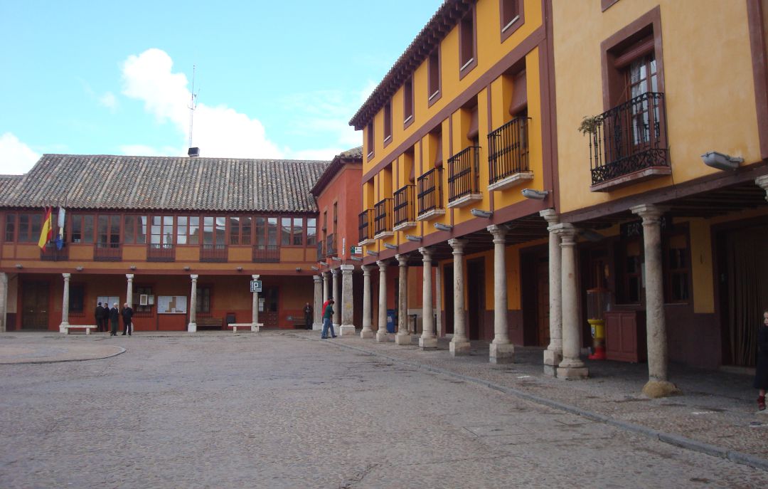 Imagen de archivo de la Plaza Mayor de La Solana (Ciudad Real), única localidad del Campo de Montiel con saldo positivo de habitantes en este Siglo XXI 