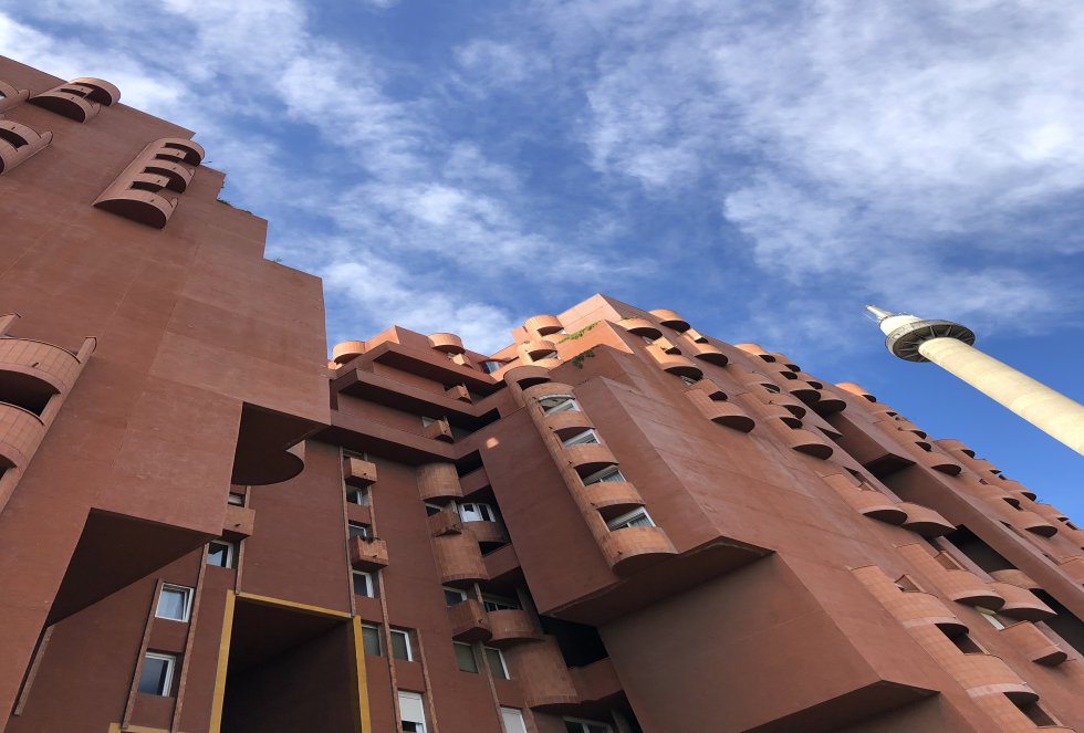 Emblemático edificio Walden 7 de Barcelona. Emblemático edificio Walden 7 de Barcelona.