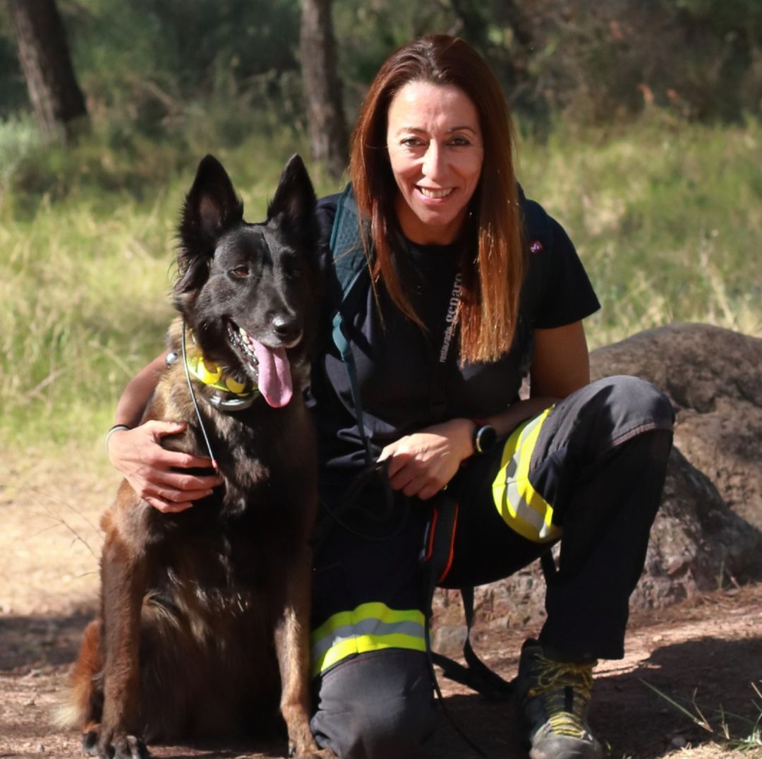 València asume los gastos de los perros adscritos a la Unidad Canina de Rescate de los Bomberos